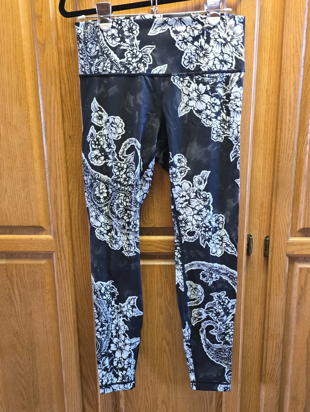 lululemon athletica Black and White Floral High-Rise Leggings